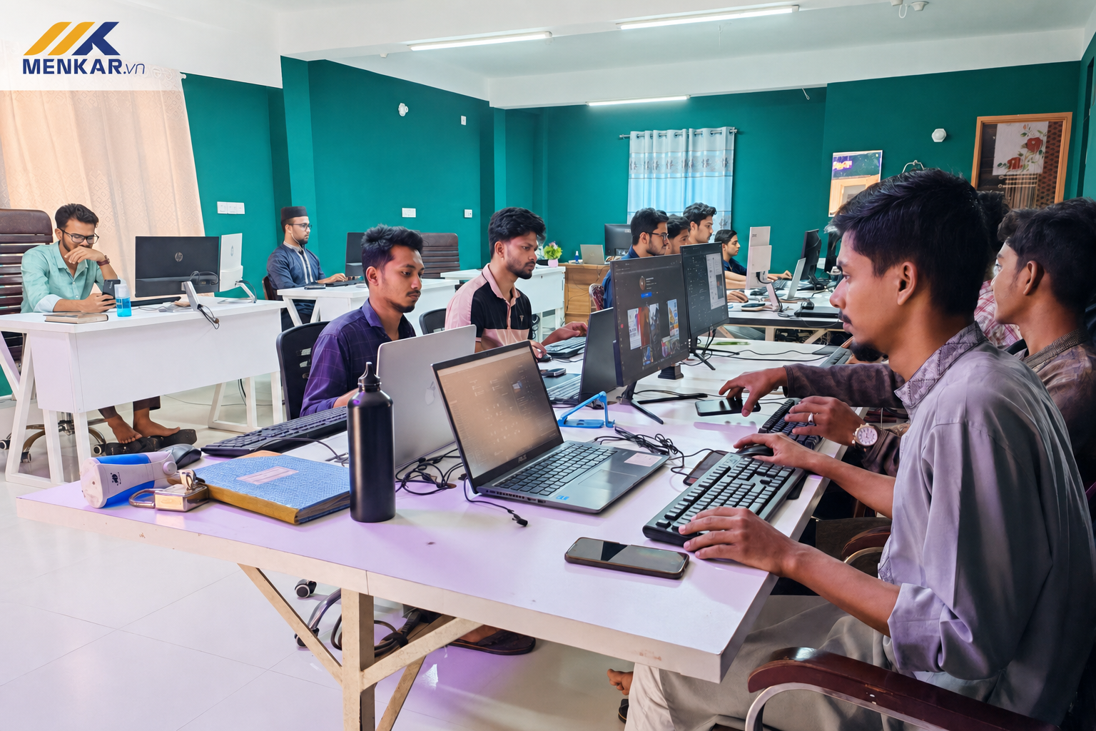Văn phòng công nghệ sử dụng hệ thống mạng ổn định tại Ngô Quyền
